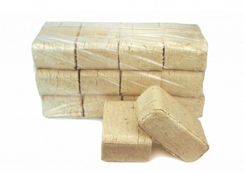 Brikety RUF - miešané drevo - balenie